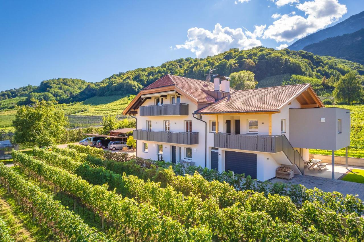 Haus Stolz Bed & Breakfast Апиано сула Страда дел Вино Екстериор снимка