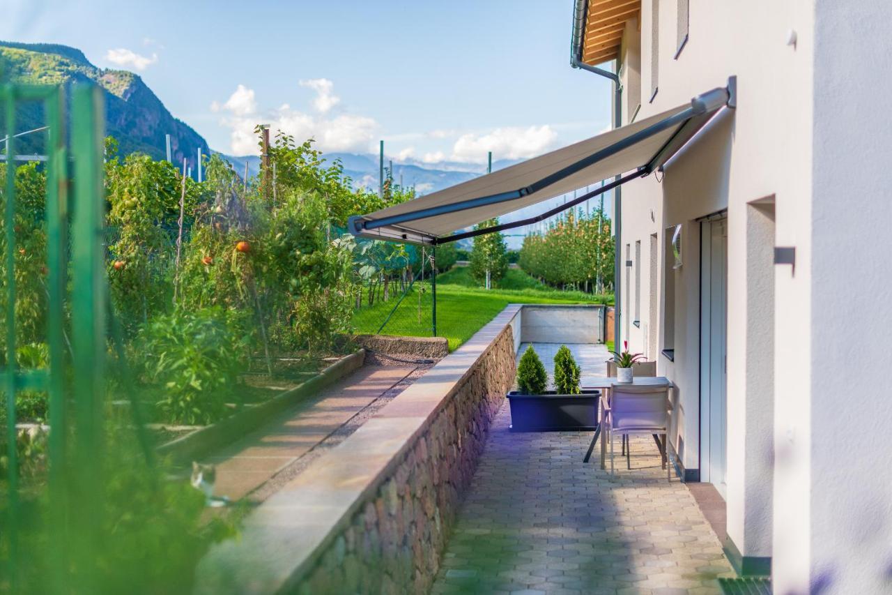 Haus Stolz Bed & Breakfast Апиано сула Страда дел Вино Екстериор снимка